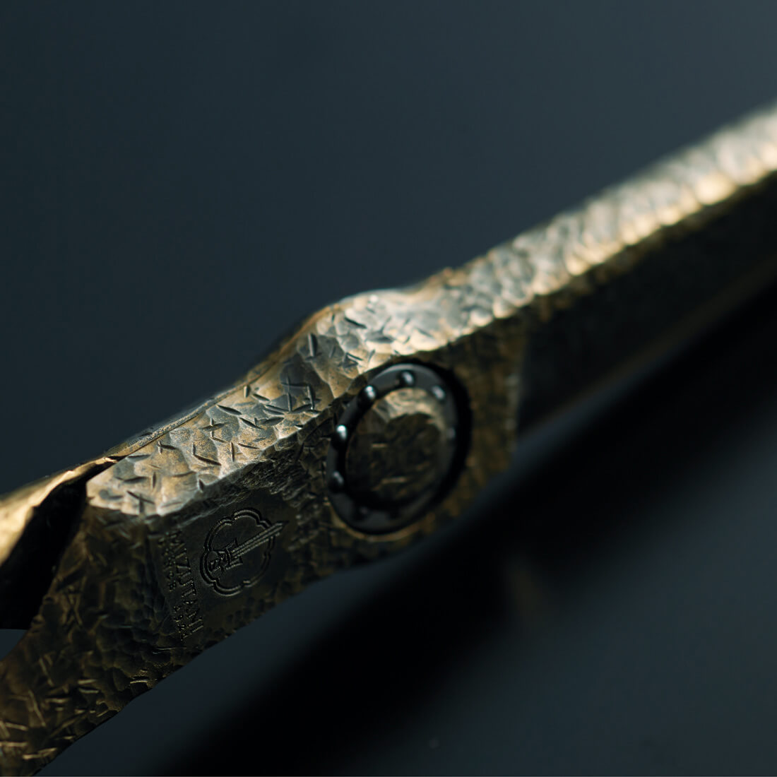 Brutalist Schorem Master- Mizutani Hair Scissors Lefty