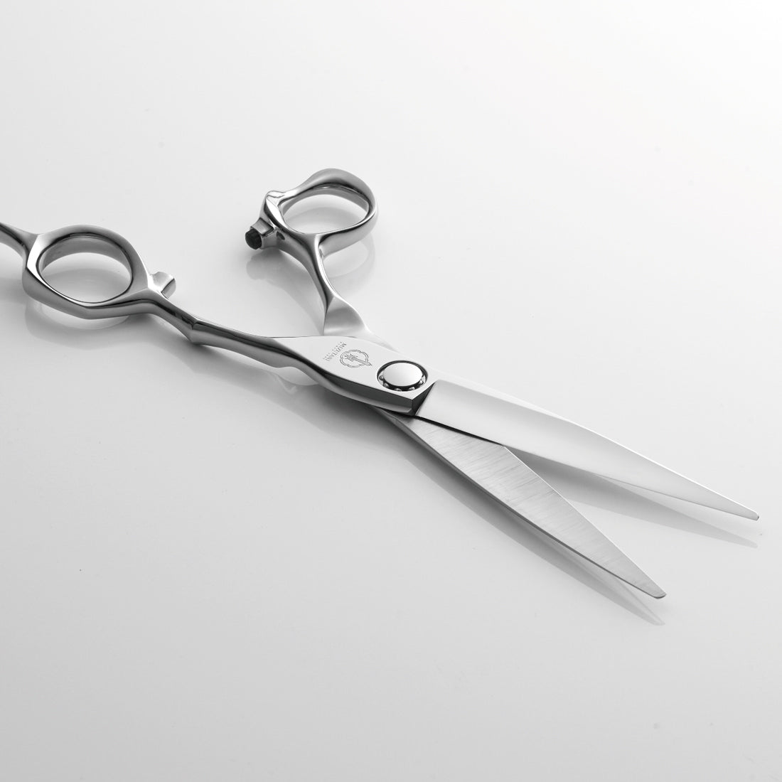 Sword DB-20 – Mizutani Hair Scissors